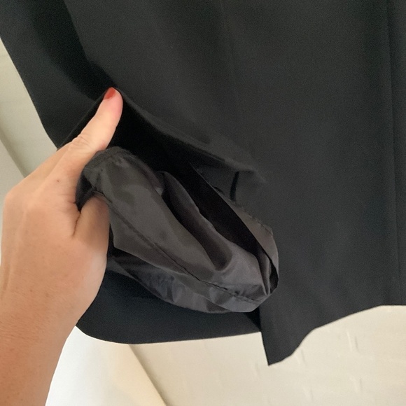 Calvin Klein Skirt Pencil Black Back slit Back zipper Lined Sz 14 Petite - Picture 12 of 12